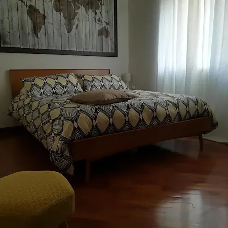 Alojamento de Acomodação e Pequeno-almoço Otto B&B Napoli *
