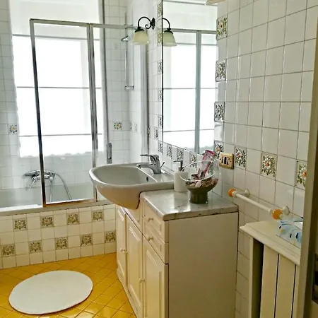 Otto B&B Napoli Alojamento de Acomodação e Pequeno-almoço