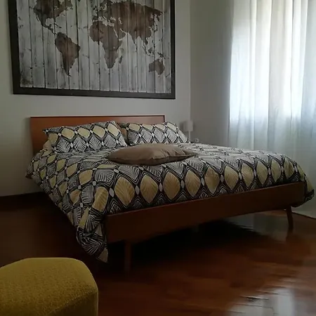 Otto B&B Napoli Alojamento de Acomodação e Pequeno-almoço *